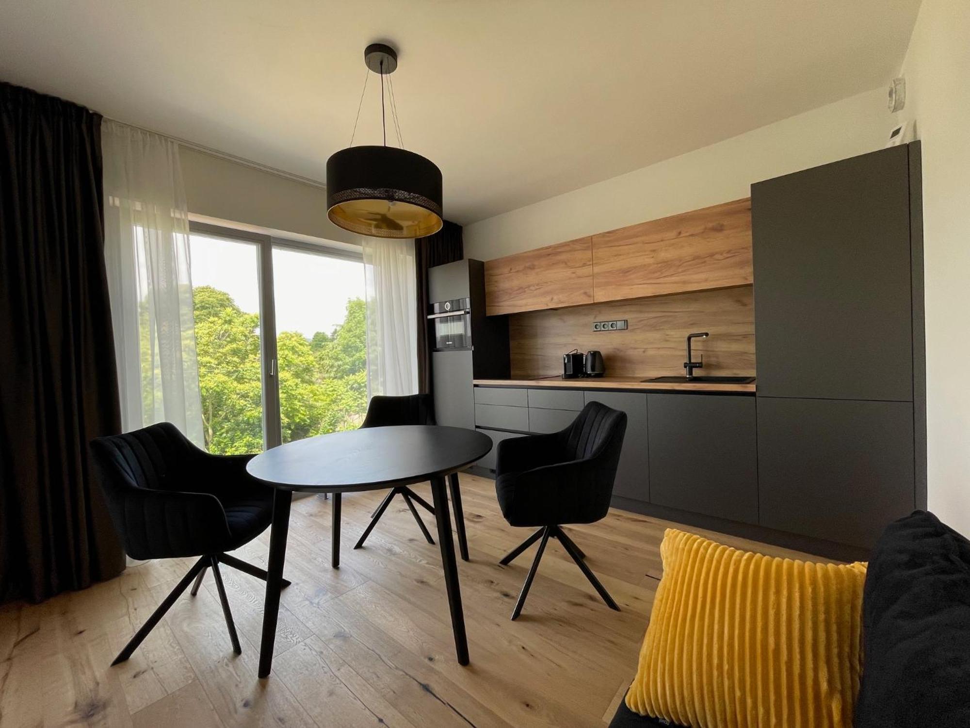 H52 Apartments Brno Esterno foto