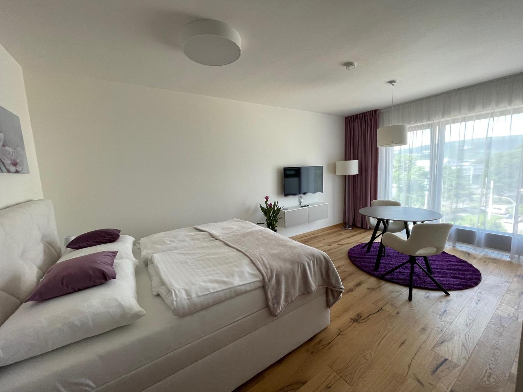 H52 Apartments Brno Esterno foto